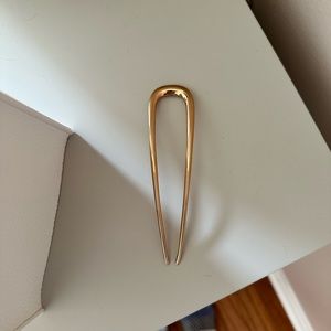 Deborah pagani hairpin